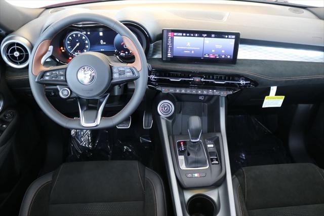2025 Alfa Romeo Tonale Intensa AWD
