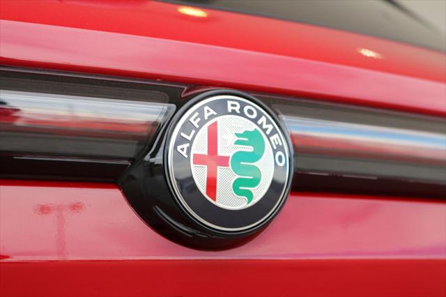 2025 Alfa Romeo Tonale Intensa AWD