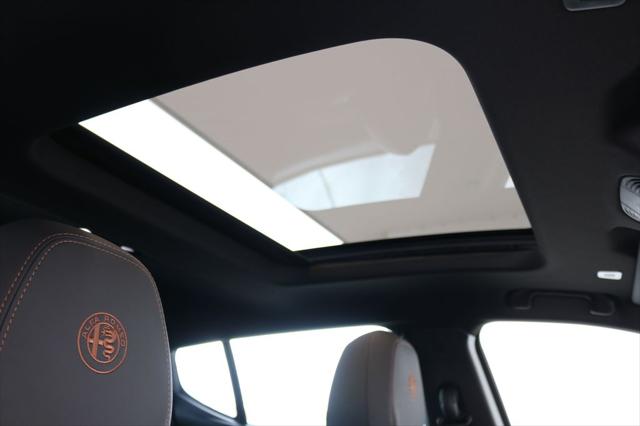 2025 Alfa Romeo Tonale Intensa AWD