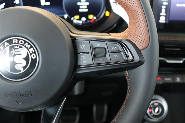 2025 Alfa Romeo Tonale Intensa AWD