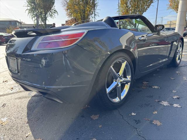 2008 Saturn Sky Red Line