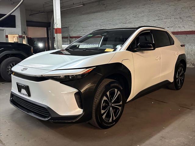 2025 Toyota bZ4X XLE AWD (Natl) [5]