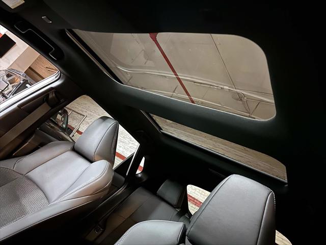 2025 Toyota bZ4X XLE AWD (Natl) [13]