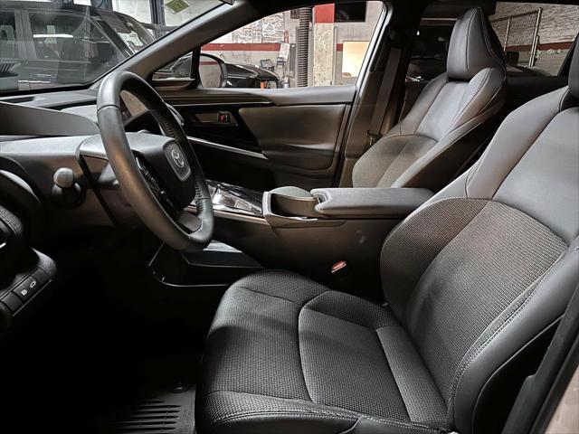 2025 Toyota bZ4X XLE AWD (Natl) [14]