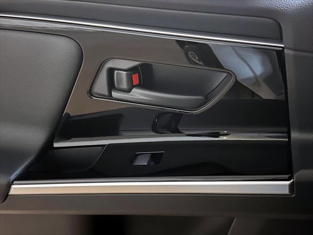 2025 Toyota bZ4X XLE AWD (Natl) [19]