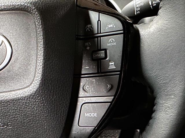 2025 Toyota bZ4X XLE AWD (Natl) [23]