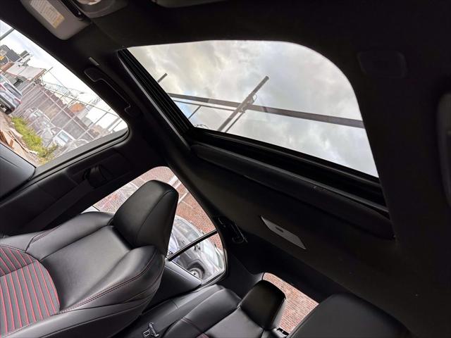 2023 Toyota Corolla XSE [13]