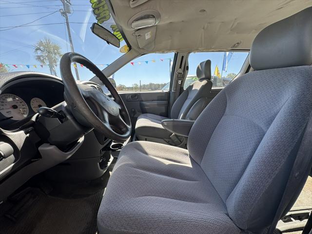 2006 Dodge Caravan SE