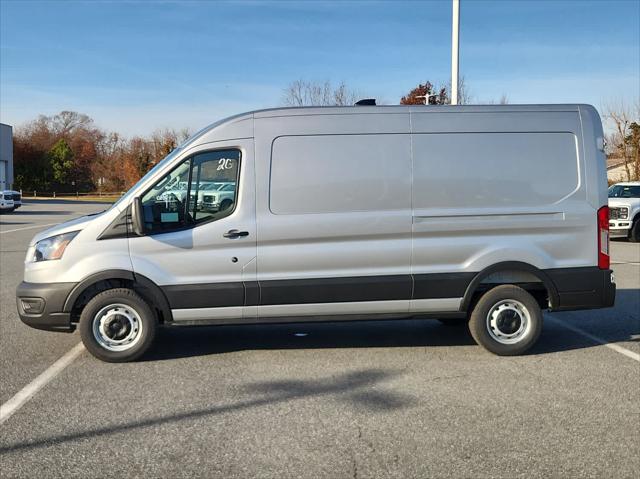 2026 Ford Transit Cargo Van T-250 148 Med Rf 9150 GVWR RWD