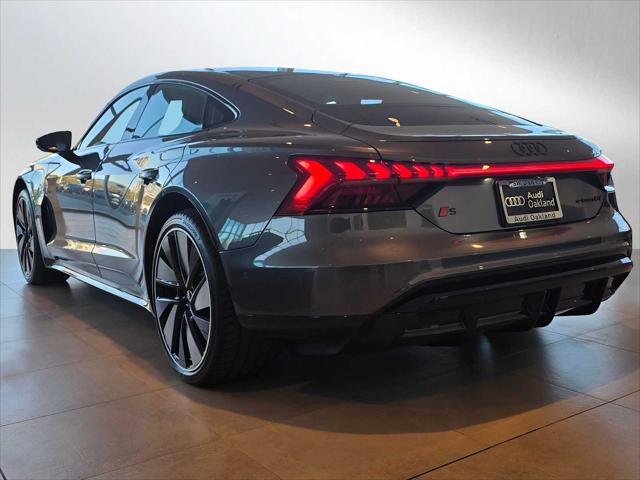 2026 Audi e-tron GT Premium Plus quattro