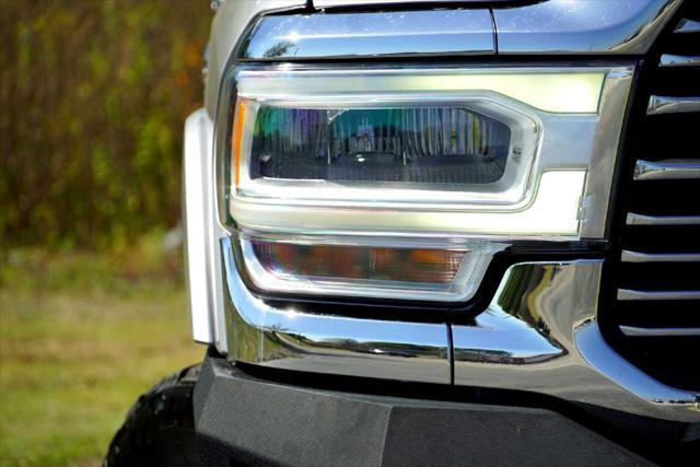 2019 RAM 2500 Laramie Crew Cab 4x4 64 Box