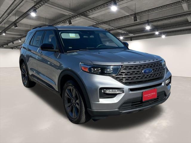 2022 Ford Explorer XLT 2022 Ford Explorer XLT