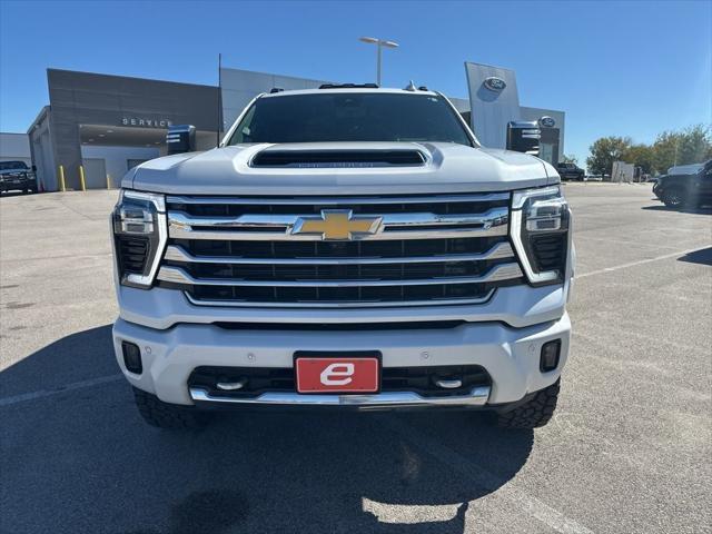 2024 Chevrolet Silverado 2500HD 4WD Crew Cab Standard Bed High Country 2024 Chevrolet Silverado 2500HD 4WD Crew Cab Standard Bed High Country