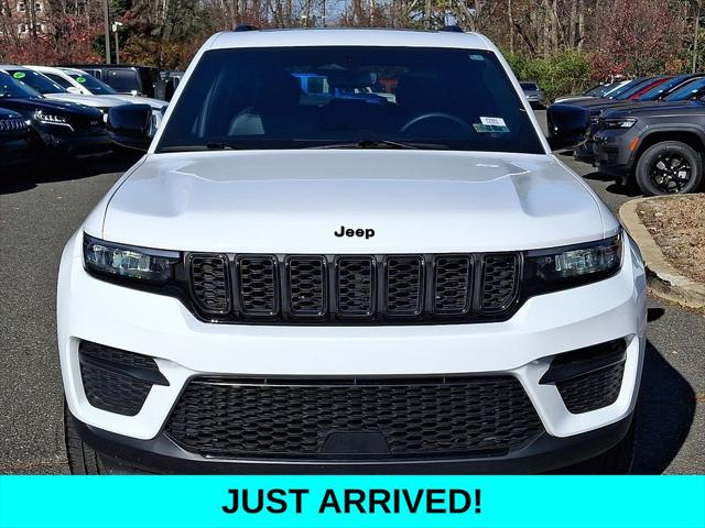 2023 Jeep Grand Cherokee Altitude X 4x4 2023 Jeep Grand Cherokee Altitude X 4x4