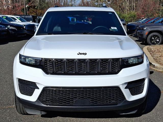 2023 Jeep Grand Cherokee Altitude X 4x4 2023 Jeep Grand Cherokee Altitude X 4x4