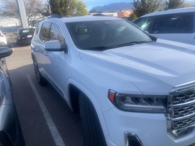 2023 GMC Acadia FWD Denali 2023 GMC Acadia FWD Denali