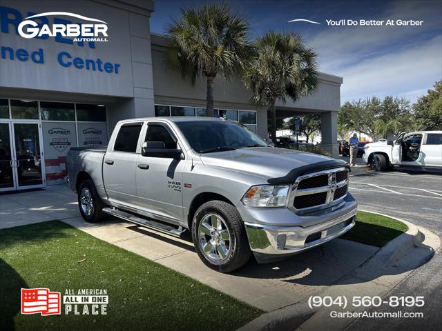 2021 RAM 1500 Classic Tradesman Crew Cab 4x4 57 Box 2021 RAM 1500 Classic Tradesman Crew Cab 4x4 57 Box