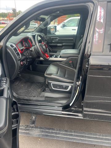 2024 RAM 1500 Laramie Crew Cab 4x4 57 Box 2024 RAM 1500 Laramie Crew Cab 4x4 57 Box