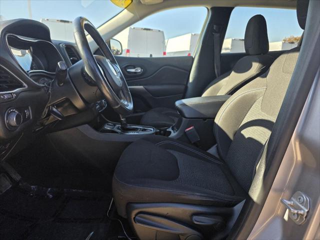 2020 Jeep Cherokee Latitude FWD 2020 Jeep Cherokee Latitude FWD