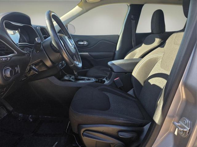 2020 Jeep Cherokee Latitude FWD 2020 Jeep Cherokee Latitude FWD