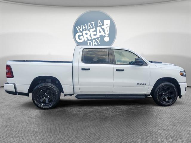 2026 RAM Ram 1500 RAM 1500 EXPRESS CREW CAB 4X4 57 BOX 2026 RAM Ram 1500 RAM 1500 EXPRESS CREW CAB 4X4 57 BOX