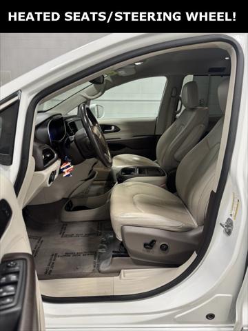 2020 Chrysler Pacifica Touring L 2020 Chrysler Pacifica Touring L