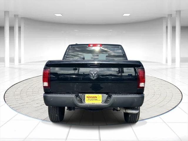 2024 RAM 1500 Classic Warlock Crew Cab 4x2 57 Box 2024 RAM 1500 Classic Warlock Crew Cab 4x2 57 Box