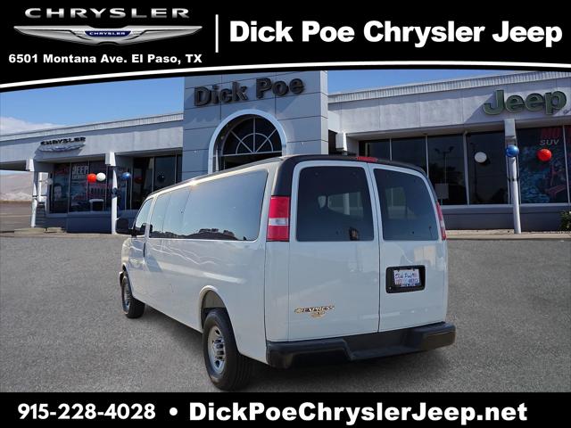 2025 Chevrolet Express Passenger RWD 3500 Extended Wheelbase LS