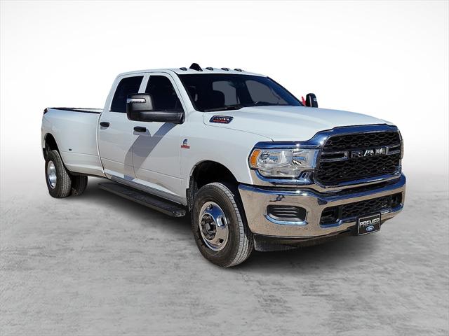 2024 RAM 3500 Tradesman Crew Cab 4x4 8 Box 2024 RAM 3500 Tradesman Crew Cab 4x4 8 Box