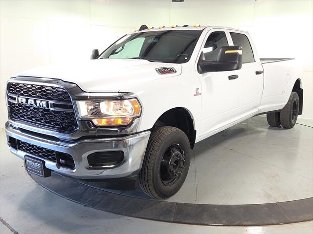 2024 RAM 3500 Tradesman Crew Cab 4x4 8 Box 2024 RAM 3500 Tradesman Crew Cab 4x4 8 Box