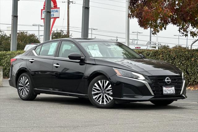 2023 Nissan Altima SV FWD