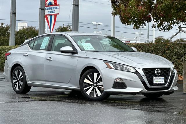 2022 Nissan Altima SV FWD