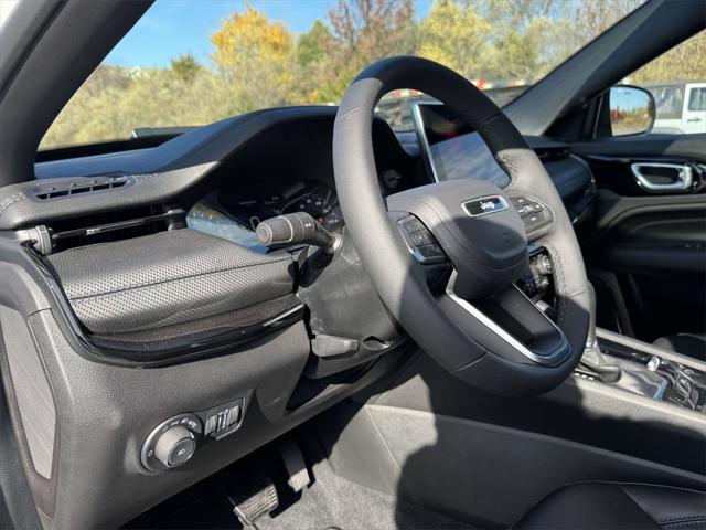 2025 Jeep Compass Limited 4x4 2025 Jeep Compass Limited 4x4