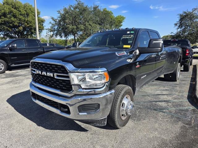 2023 RAM 3500 Big Horn Crew Cab 4x4 8 Box 2023 RAM 3500 Big Horn Crew Cab 4x4 8 Box
