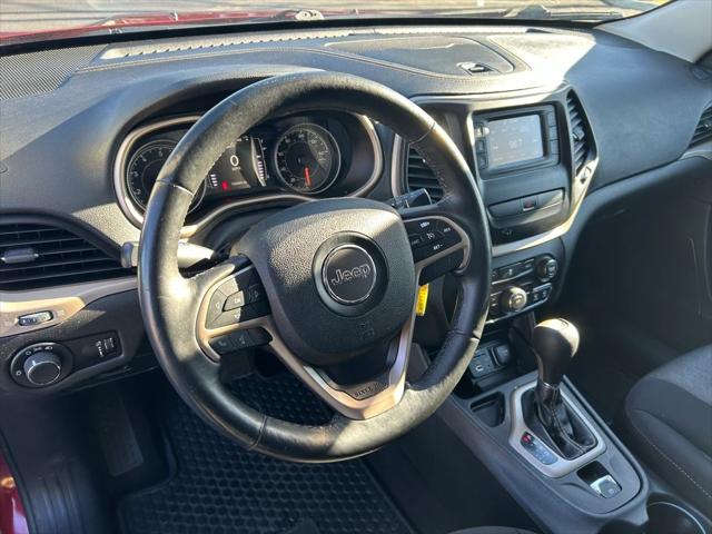 2016 Jeep Cherokee Sport 2016 Jeep Cherokee Sport