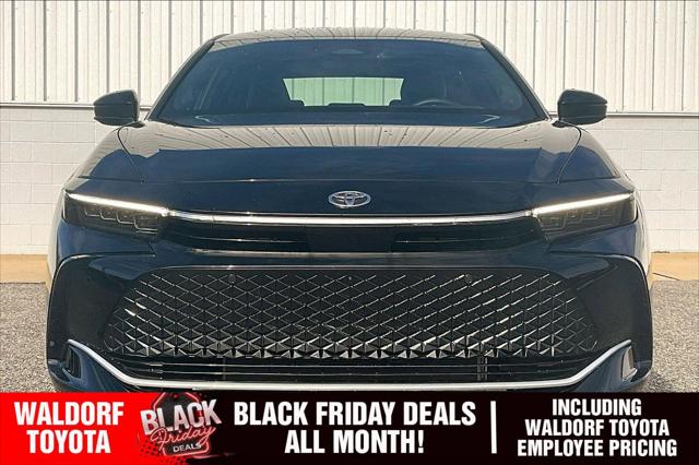 2025 Toyota Crown Platinum 2025 Toyota Crown Platinum