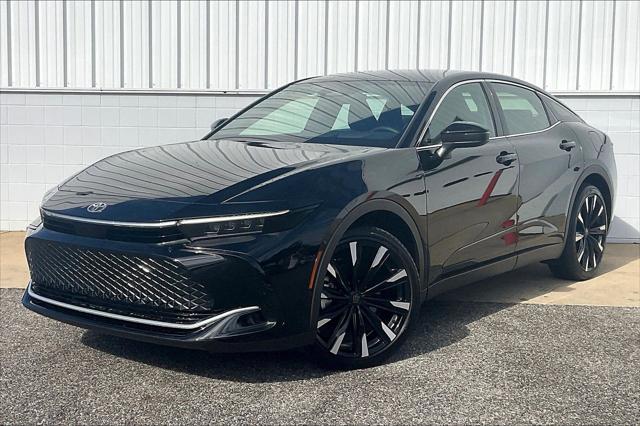 2025 Toyota Crown Platinum