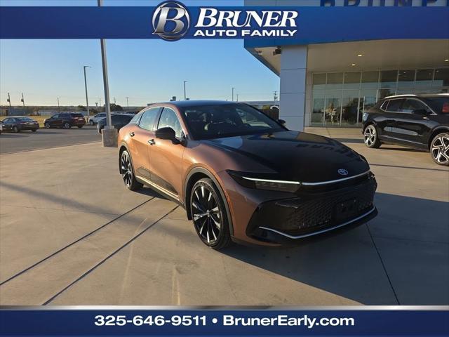 2024 Toyota Crown Platinum