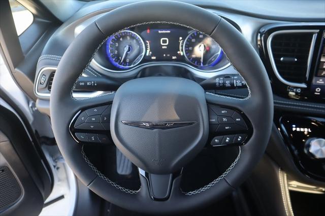 2026 Chrysler Pacifica PACIFICA LIMITED