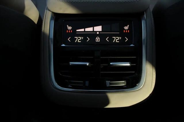 2026 Volvo XC90 Plug-In Hybrid Plus, T8 AWD, Electric/Gasoline, Bright, 7 Seats