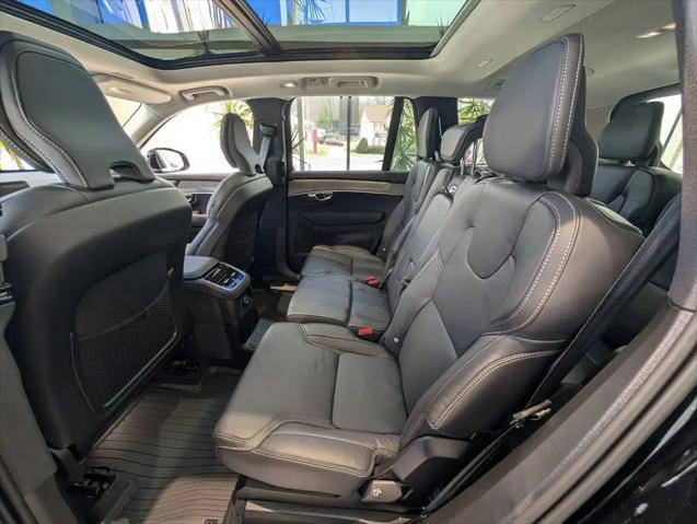 2026 Volvo XC90 Plug-In Hybrid Ultra, T8 AWD, Electric/Gasoline, Bright, 7 Seats
