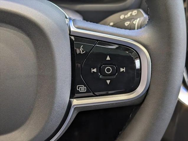 2026 Volvo XC90 Plug-In Hybrid Ultra, T8 AWD, Electric/Gasoline, Bright, 7 Seats