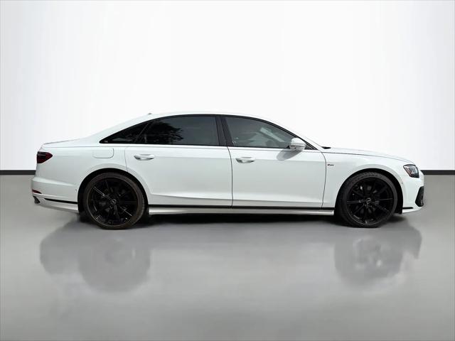 2022 Audi A8 L 55 TFSI quattro Tiptronic