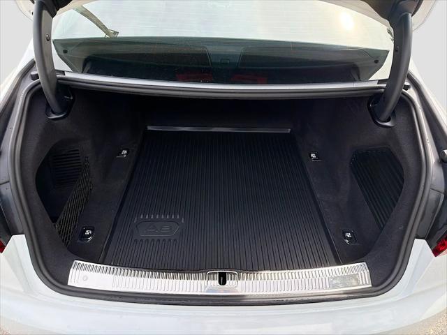 2022 Audi A8 L 55 TFSI quattro Tiptronic