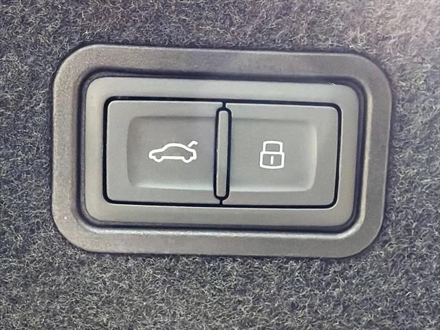 2022 Audi A8 L 55 TFSI quattro Tiptronic