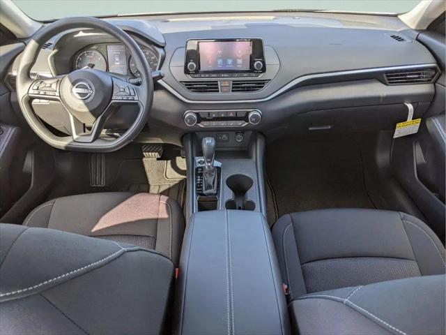 2025 Nissan Altima S FWD