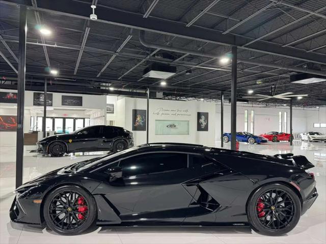 2024 Lamborghini Revuelto Revuelto