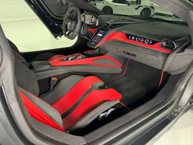 2024 Lamborghini Revuelto Revuelto