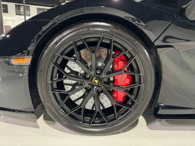 2024 Lamborghini Revuelto Revuelto