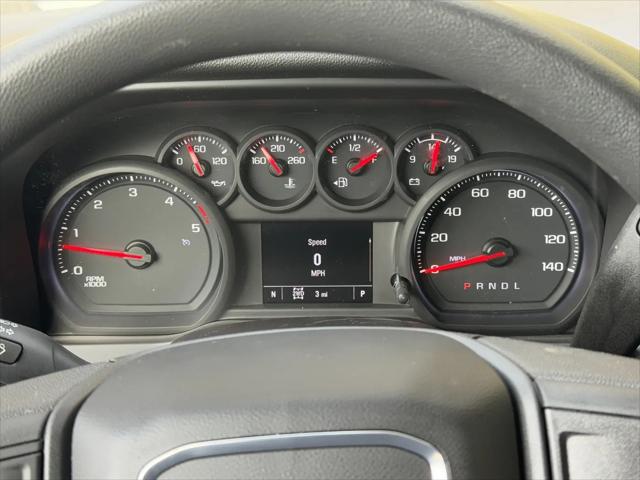 2026 GMC Sierra 2500HD Double Cab, Standard Bed, Pro, RWD